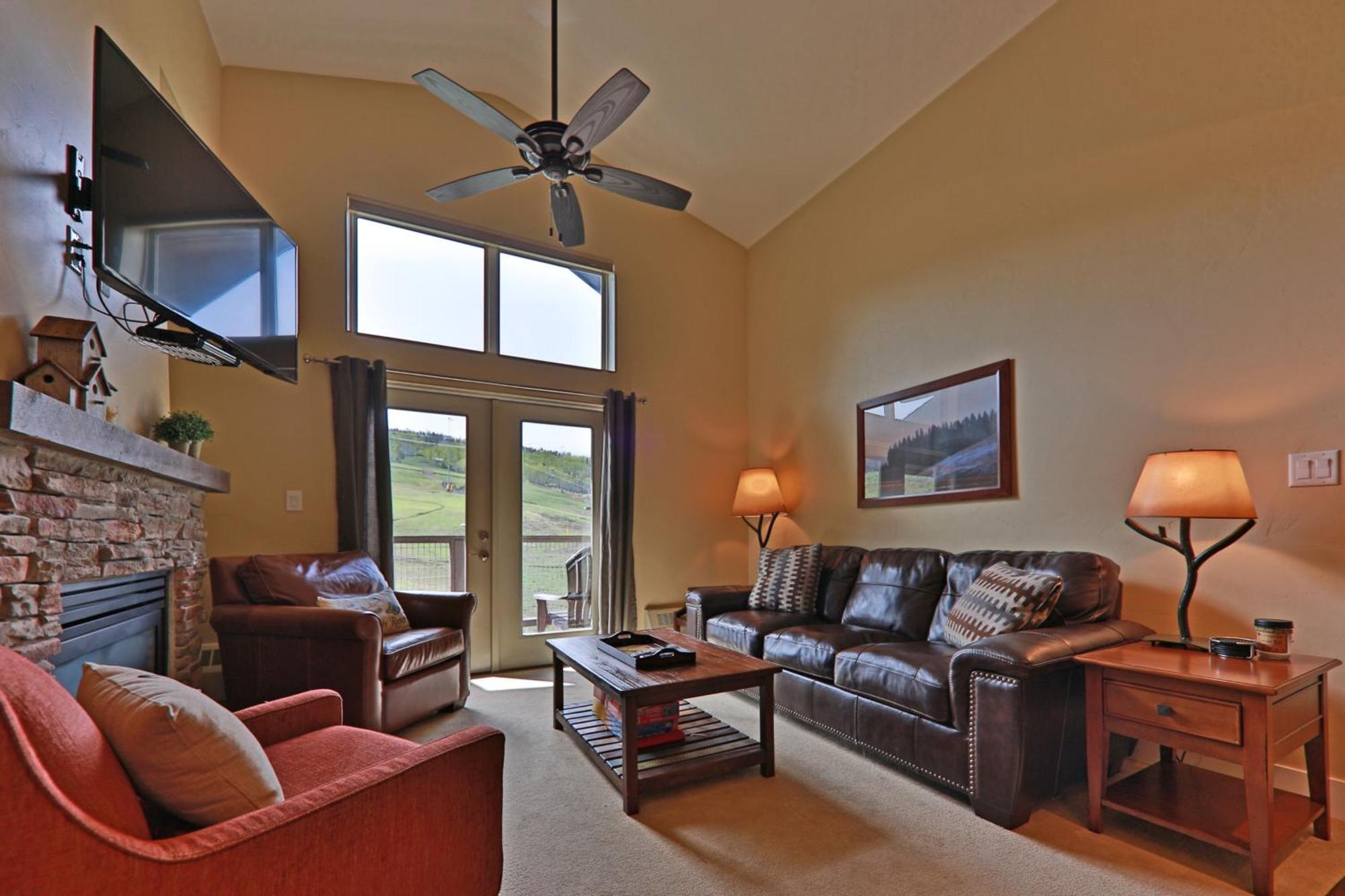 Basecamp Villa Granby Room photo