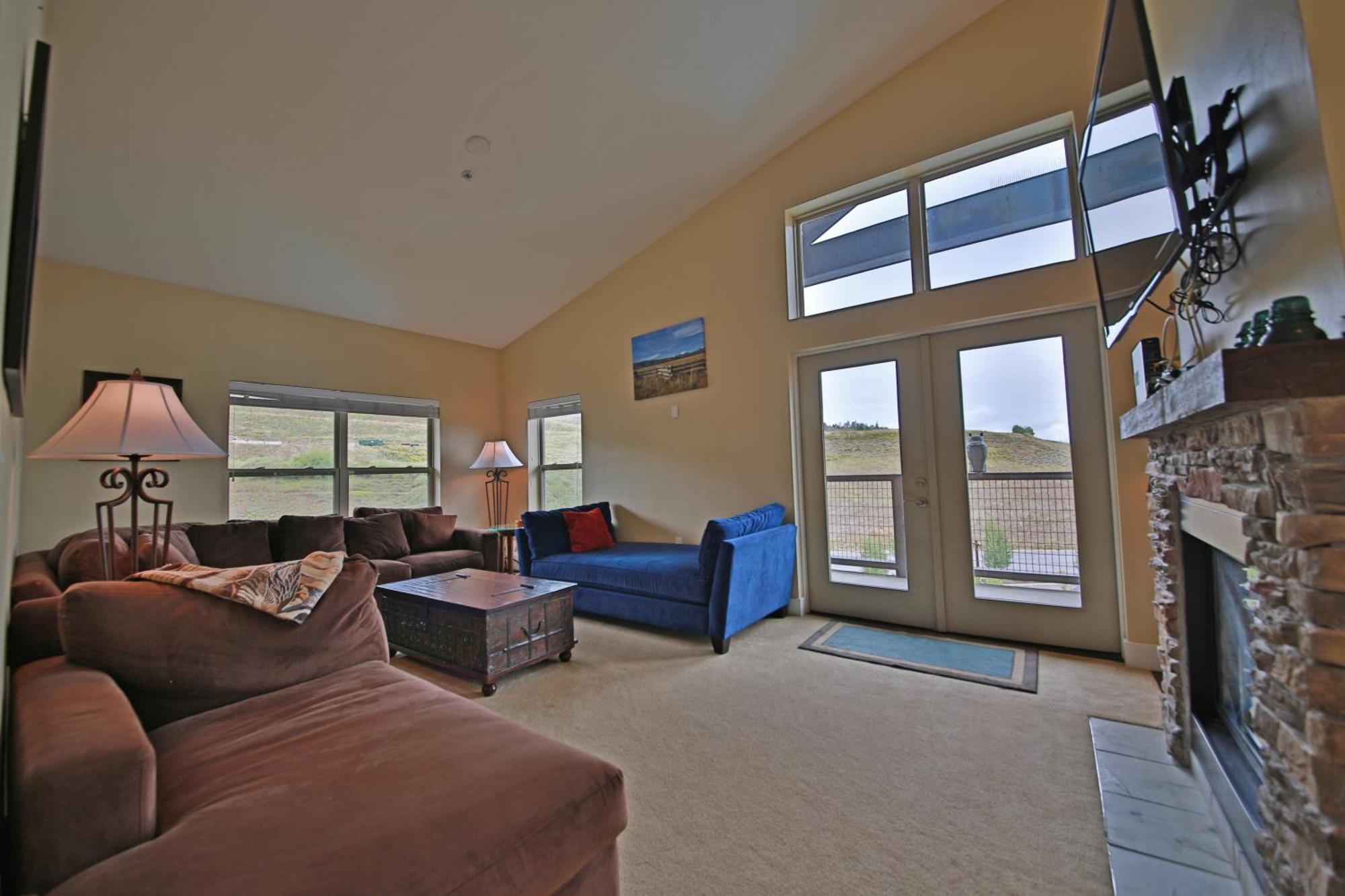 Basecamp Villa Granby Room photo
